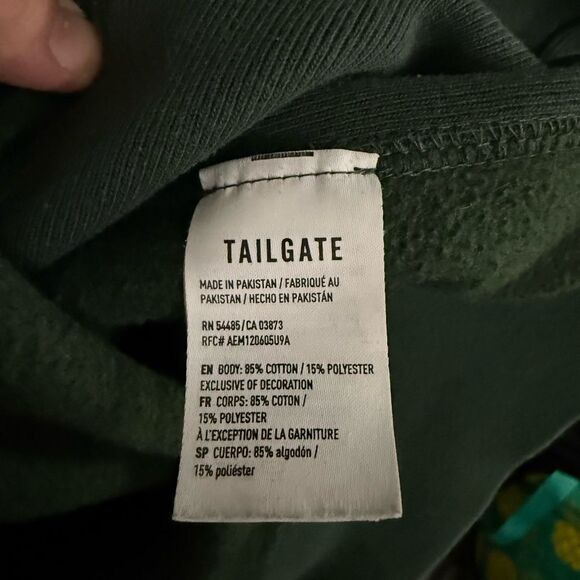 NBA Tailgate Milwaukee Bucks Crewneck Sweatshirt Men's Size Small - Picture 3 of 8